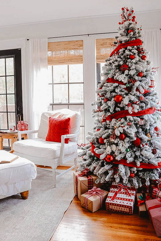 You can see a sunroom decorated for the holidays.